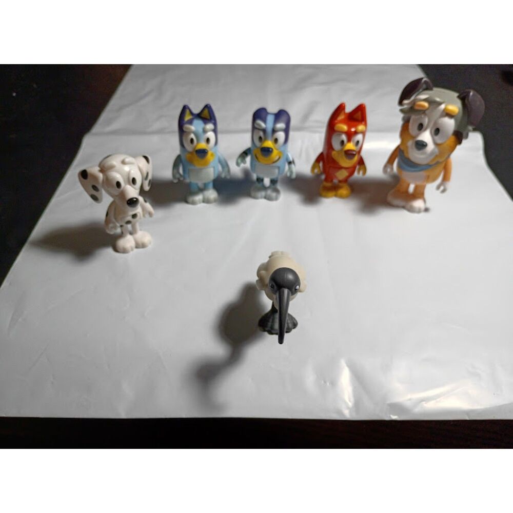 Lot of 6 Bluey Figures Calypso Rusty & More